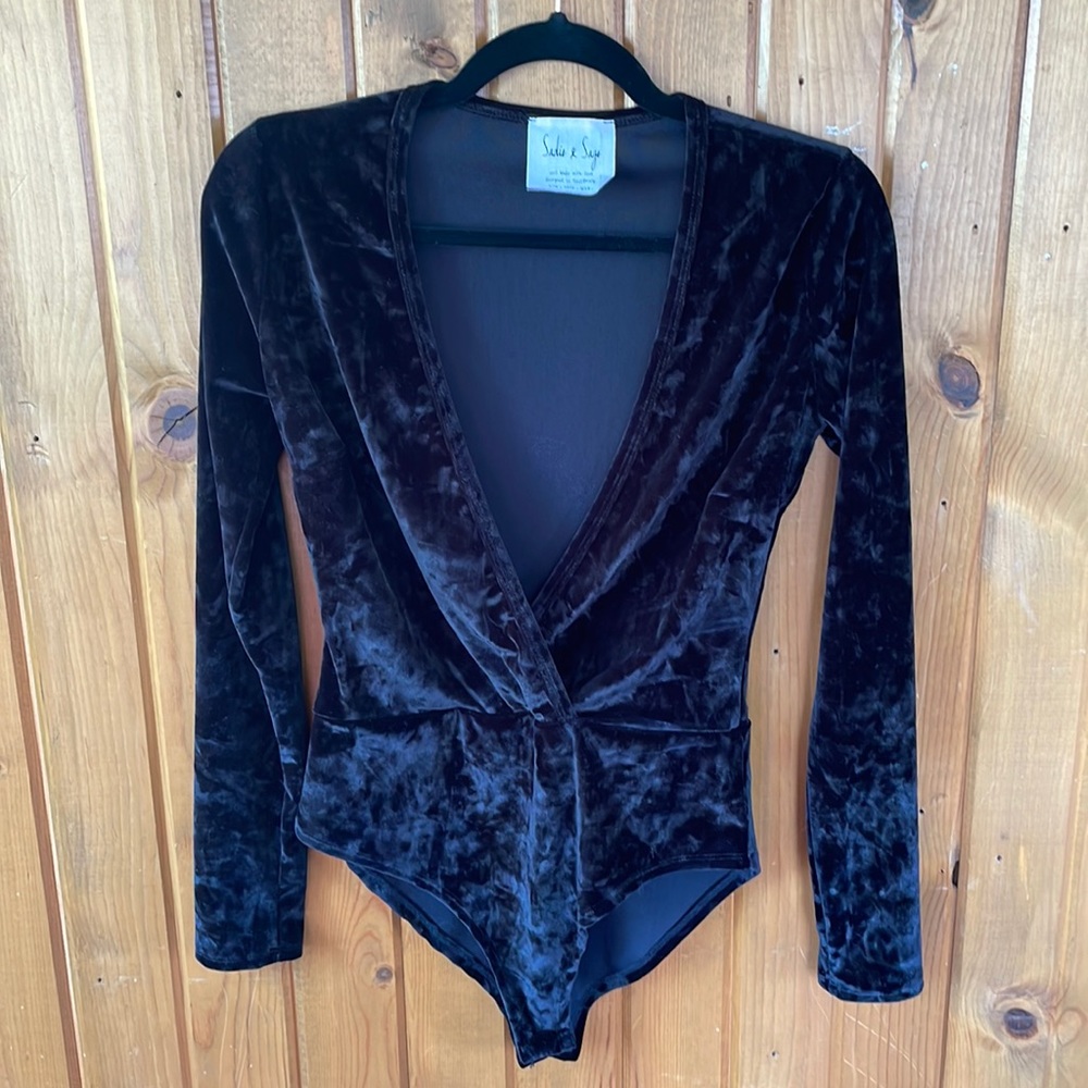 Sadie & Sage Black Velvet Bodysuit
